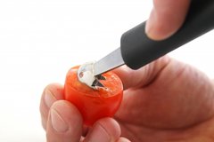 Кухонный нож для вырезания шариков – одинарный, гофрированный.
