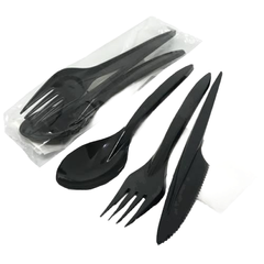Набір одноразових приладів чорний (вилка, ложка, ніж, серветка 24х24 см) в індивідуальній упаковці Bittner 100