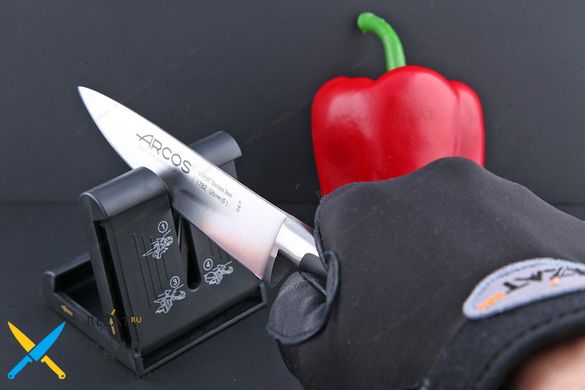 Точилка для ножей 7,2х6,5 см. Arcos, механическая (610200)