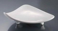 Тарелка трехугольная 25,5 см. фарфоровая, белая Alt Porcelain