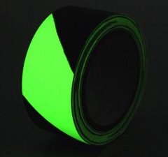 Фотолюминесцентная разметочная лента для выхода предупреждающая Egress Glow Heskins. H8101D25